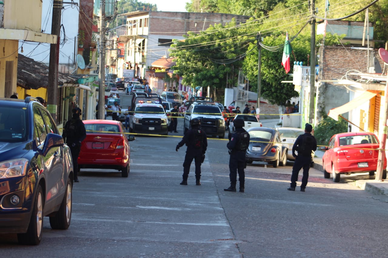 Asesina a ex regidor papanteco e hijo